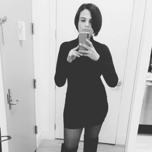 Meet your Posher, Ebby